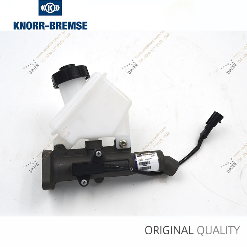 Knorr-bremse K041394 clutch master cylinder
