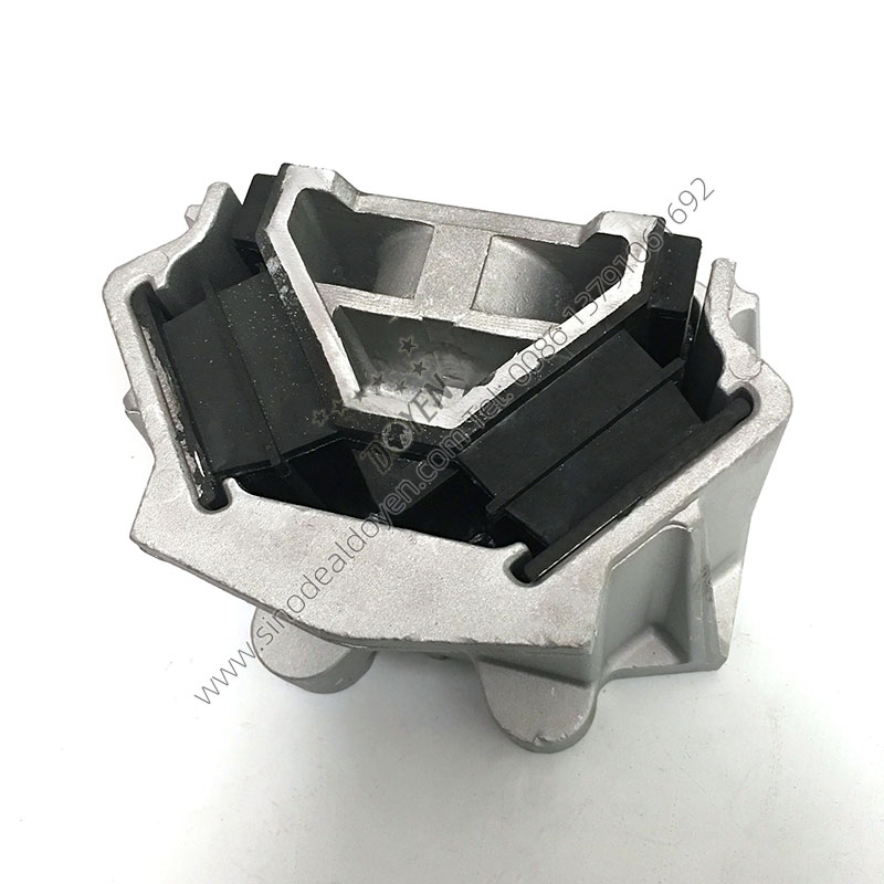81.96210-0620 MAN Engine Mounting Front